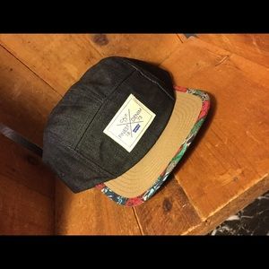 NWT Levi Denim Hat